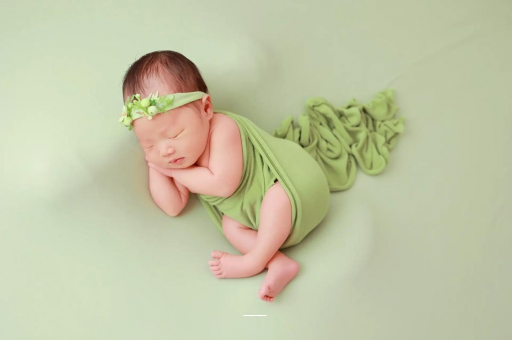 桂平宝宝边吃边拉正常吗 桂平宝宝边吃边拉正常吗